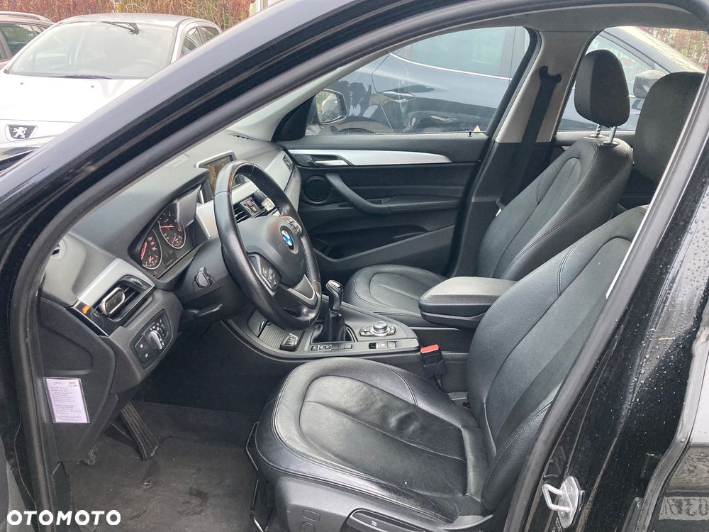BMW X1 sDrive18d - 9