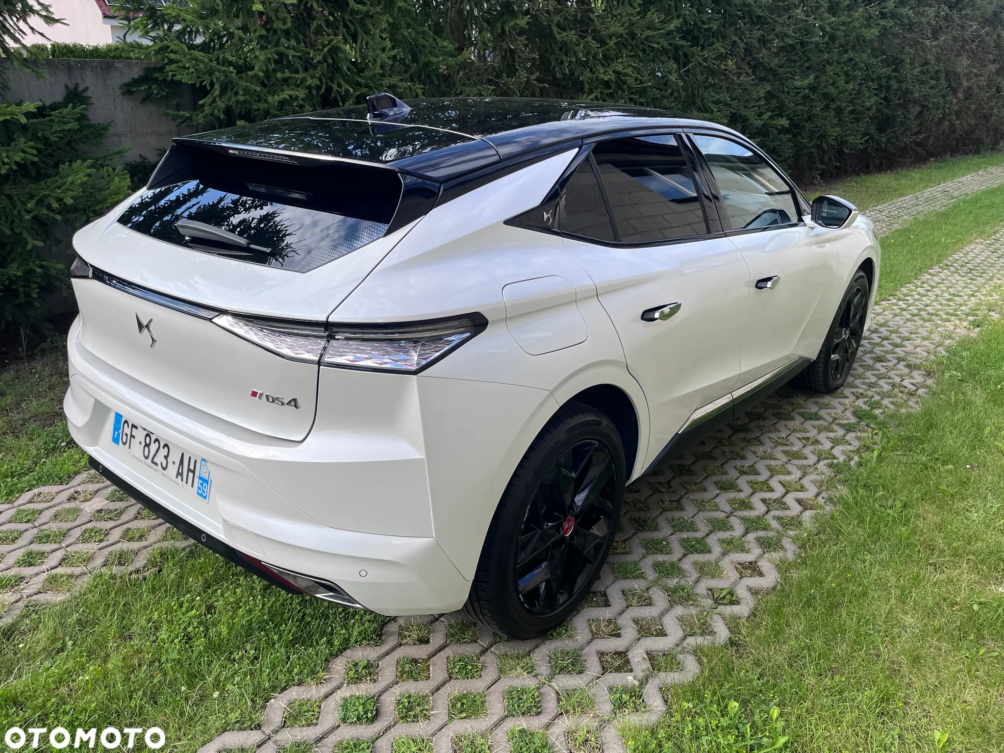 DS Automobiles DS 4 1.5 BlueHDi Performance Line + - 5