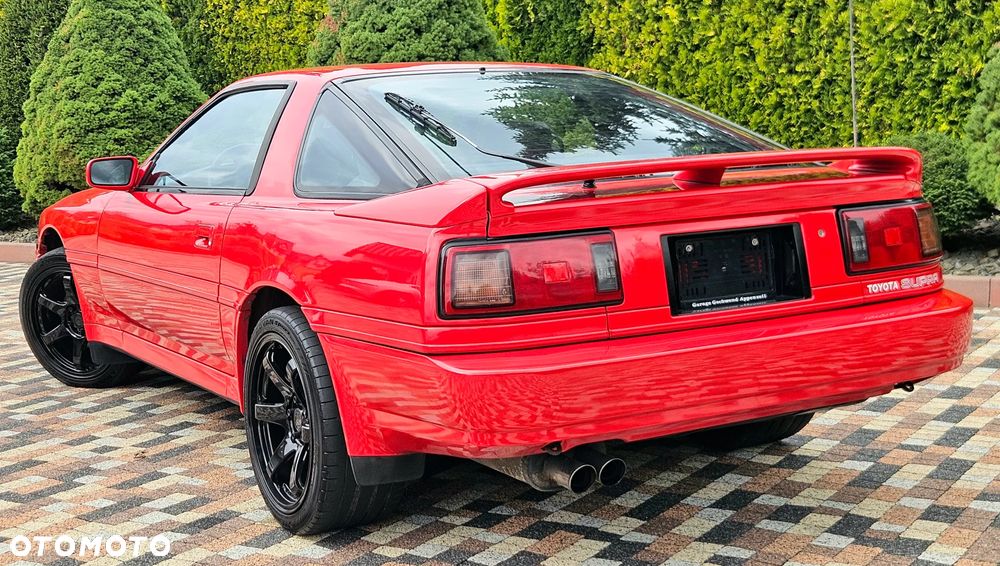 Toyota Supra - 3