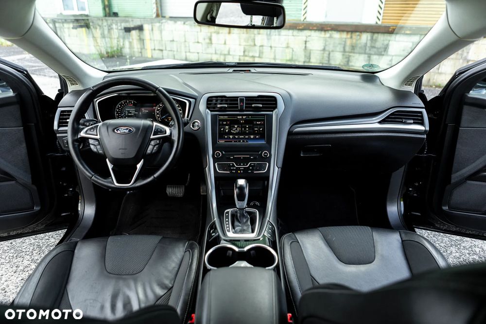 Ford Mondeo - 21