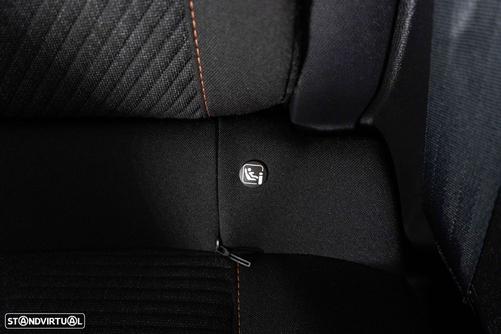 Peugeot 2008 1.2 Style - 12