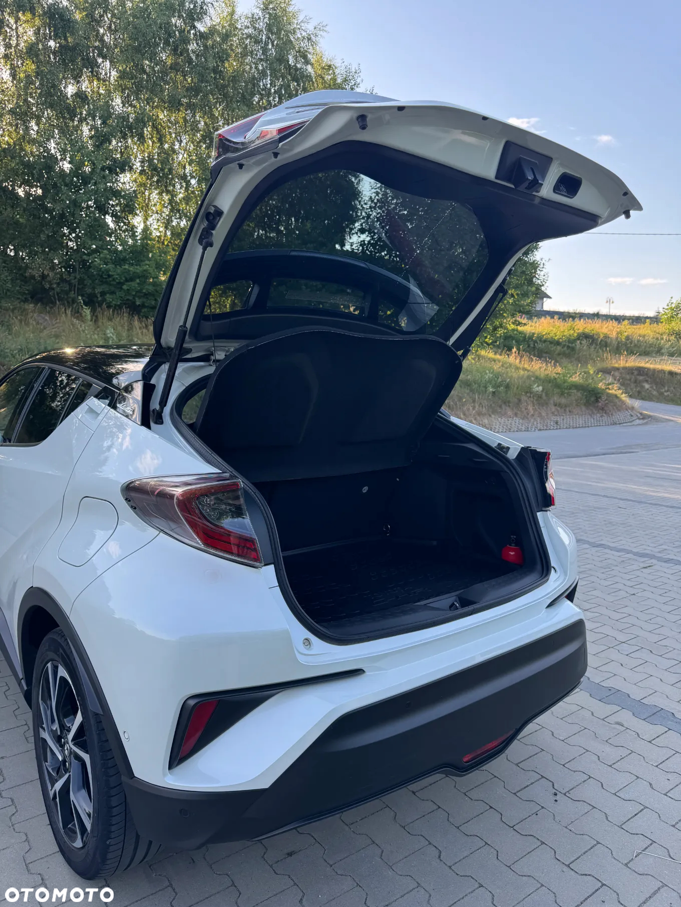 Toyota C-HR 1.8 Hybrid GPF Selection - 14