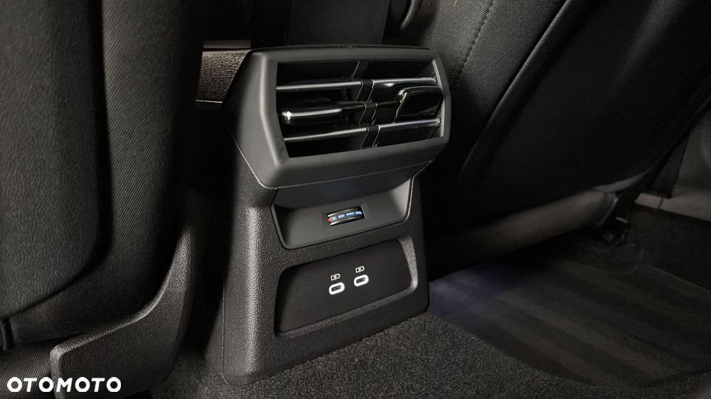 Audi A3 Allstreet - 21