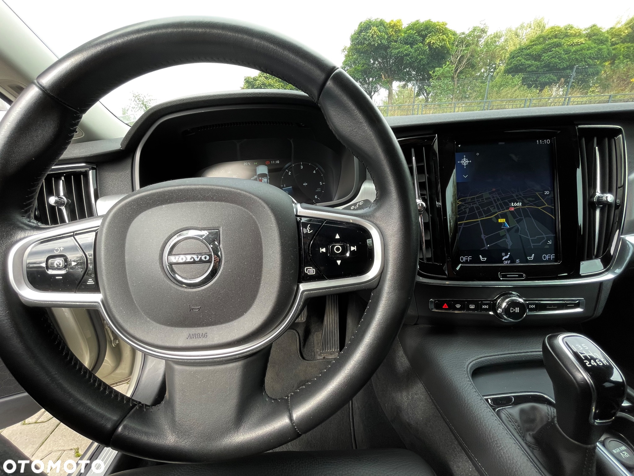Volvo V90 - 33