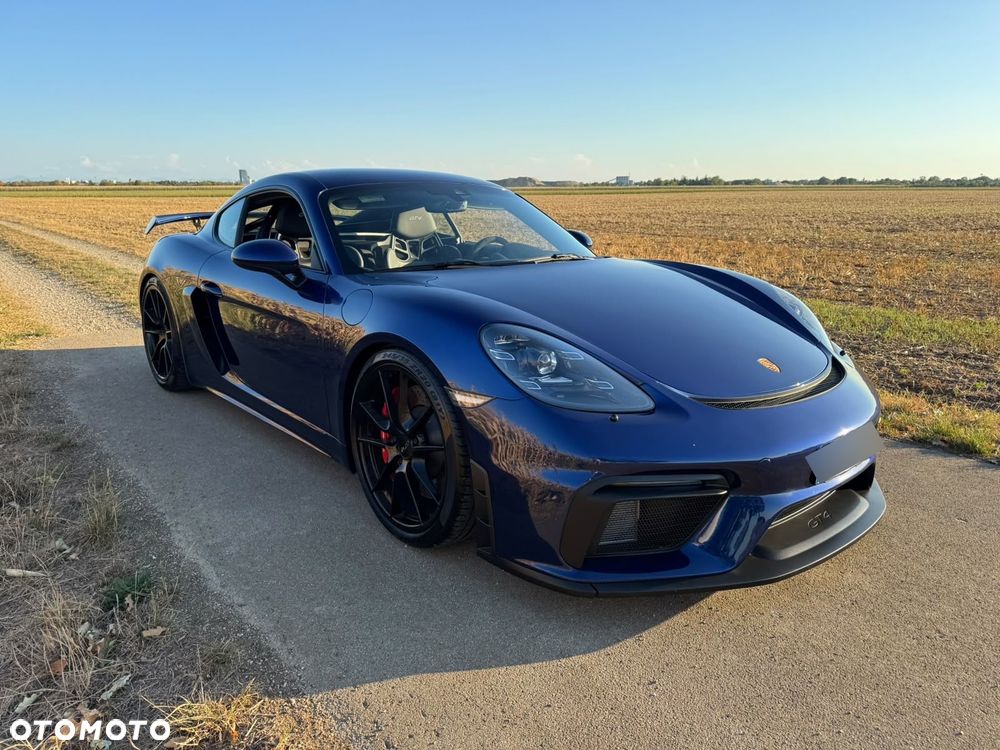 Porsche 718 Cayman GPF GT4 - 1