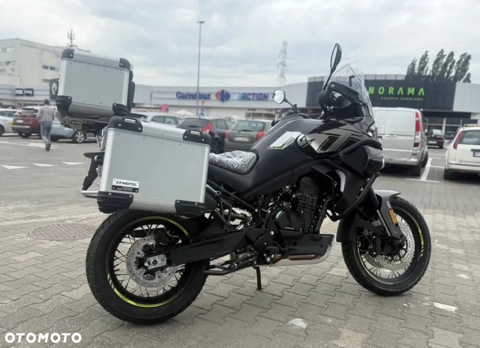 CFMoto MT