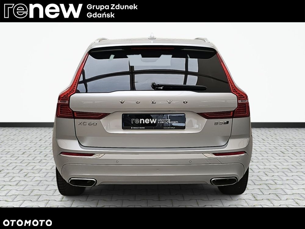 Volvo XC 60 D5 AWD Inscription - 11