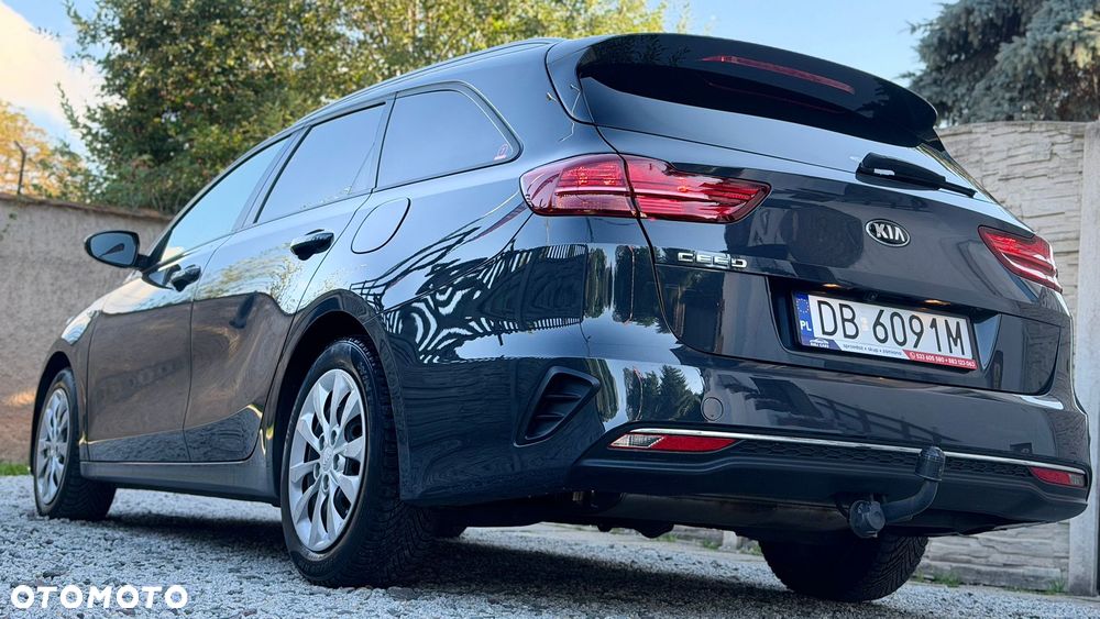Kia Ceed 1.4 T-GDI OPF Platinum Edition - 32