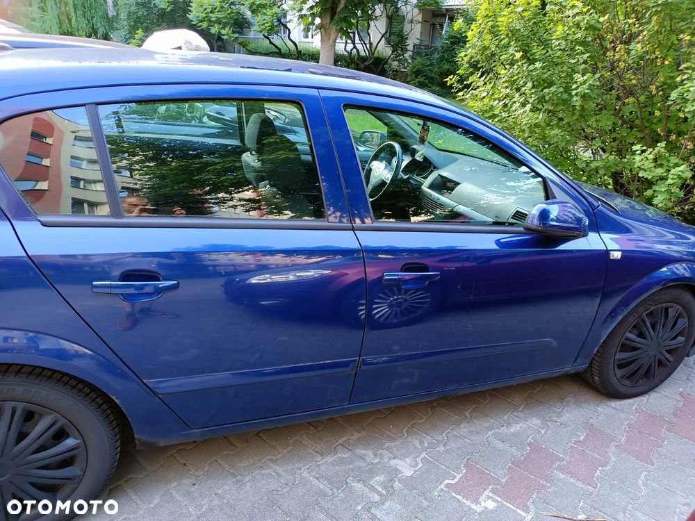 Opel Astra 1.6 - 17