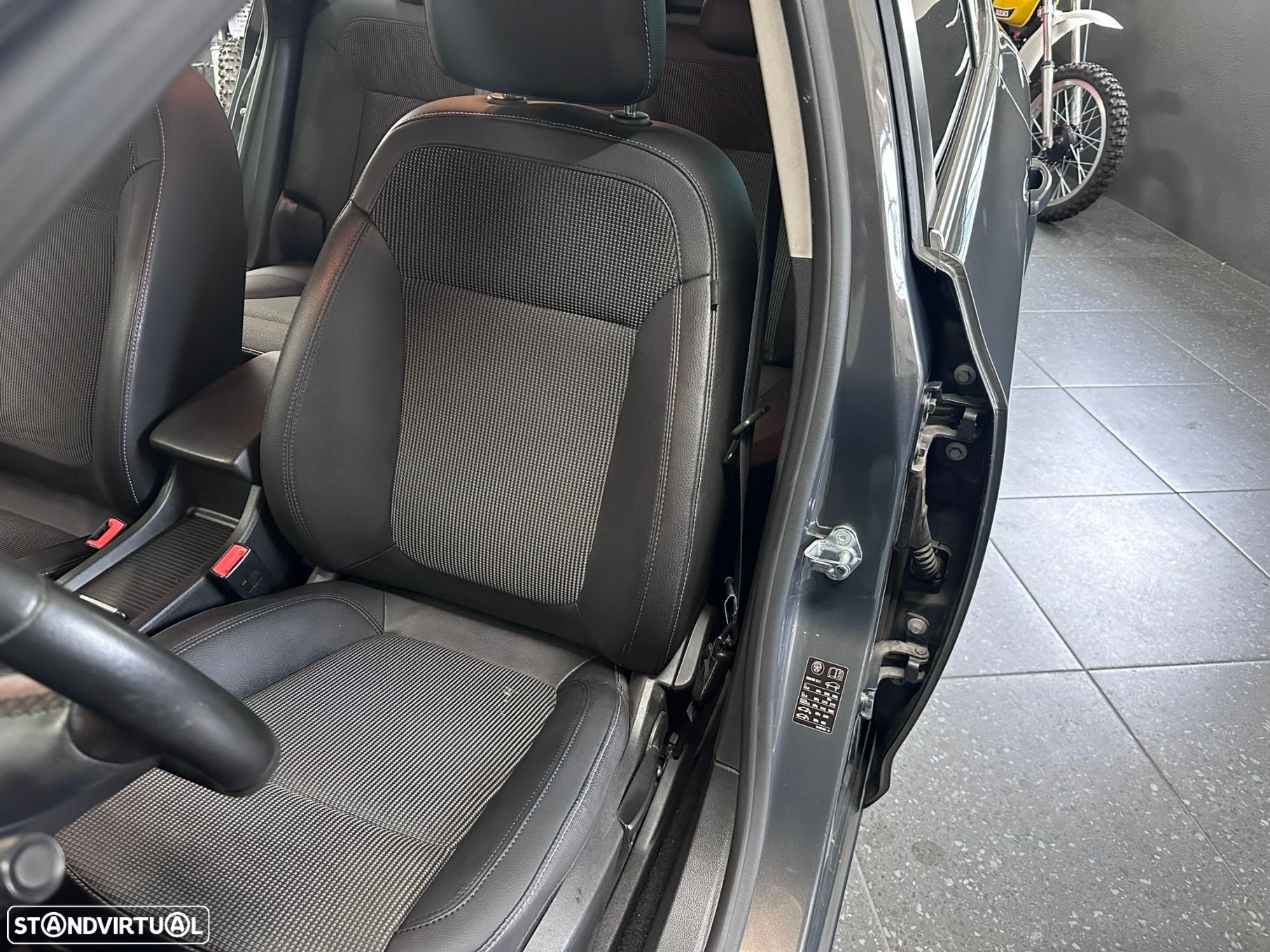 Opel Astra Sports Tourer 1.6 CDTi Cosmo S/S - 13
