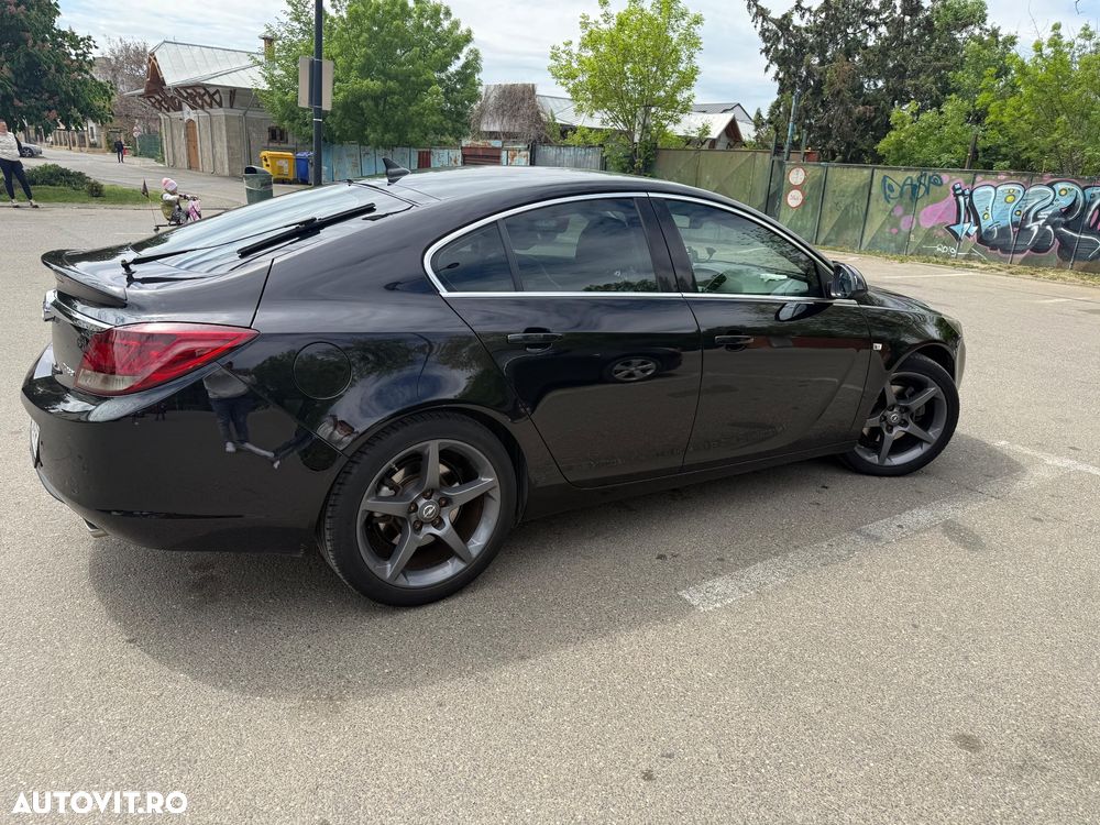 Opel Insignia 2.0 Turbo Sport - 3