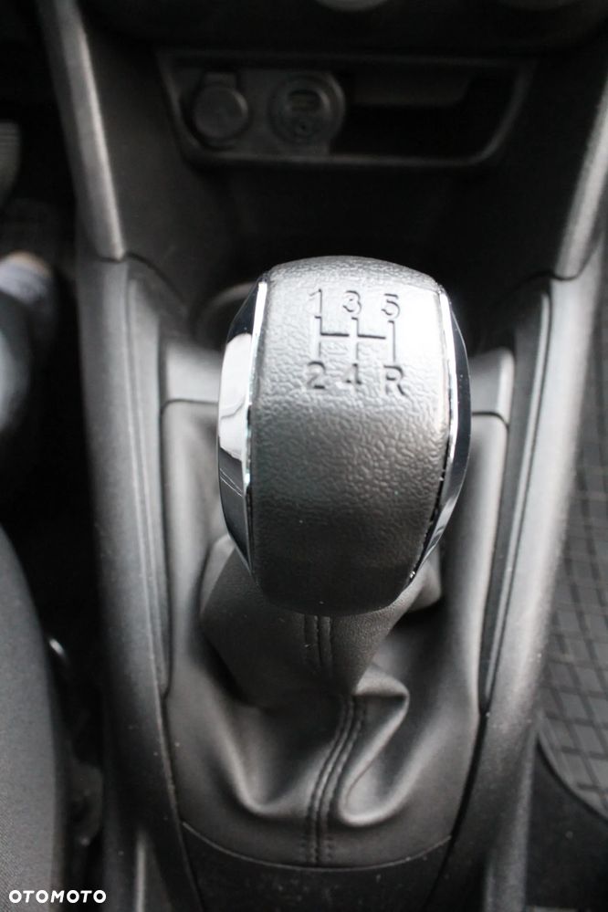 Peugeot 208 PureTech 82 Allure - 26