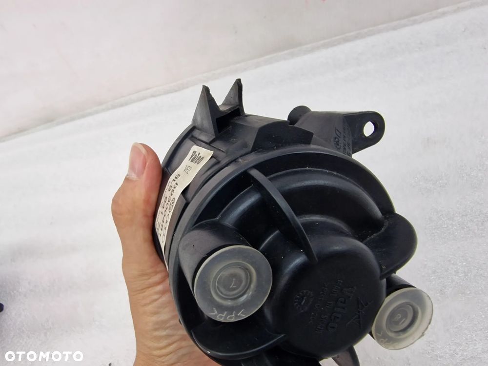 AUDI A3 8L0 96- LEWY / PRAWY HALOGEN , NR 8L9941699 / 8L9941700 , NR AUKCJI H277 - 12