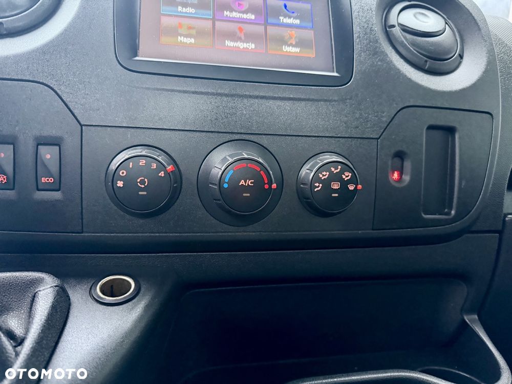 Renault Master - 18