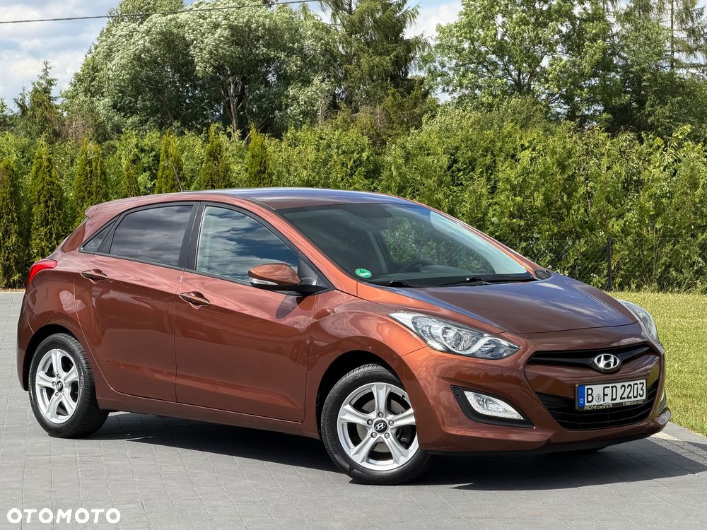 Hyundai i30 1.4 Trend - 8