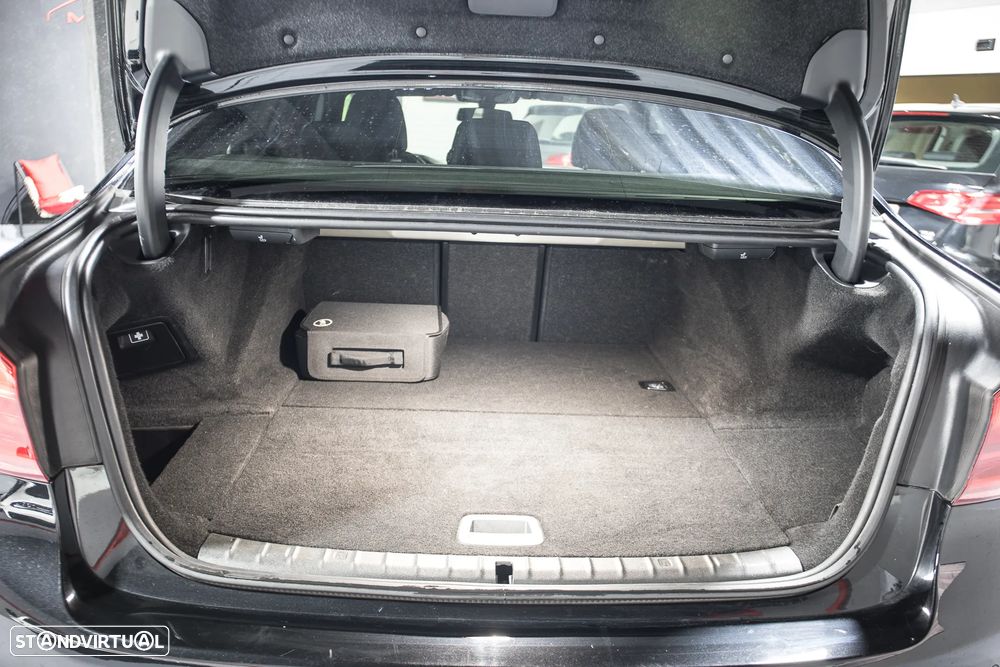 BMW 530 e iPerformance Pack M - 5