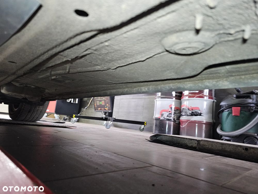 Ford S-Max 2.0 TDCi Ambiente - 23