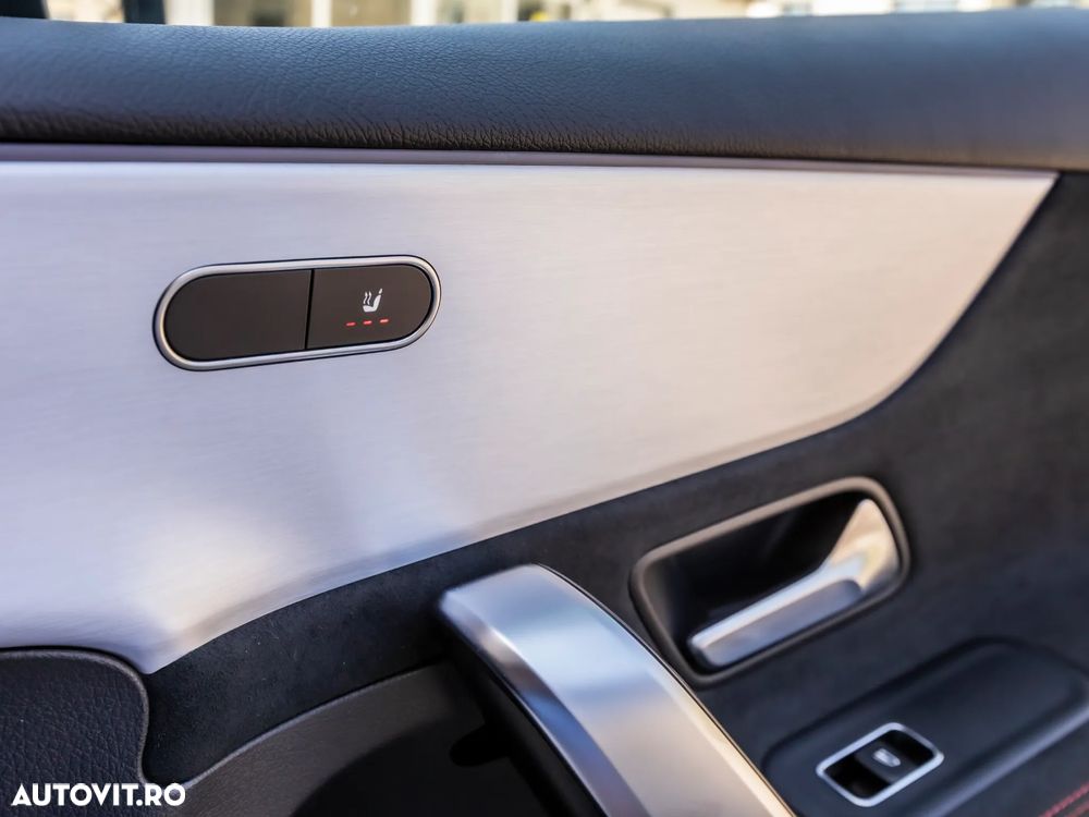 Mercedes-Benz A 250 e 8G-DCT Advanced AMG Line - 23