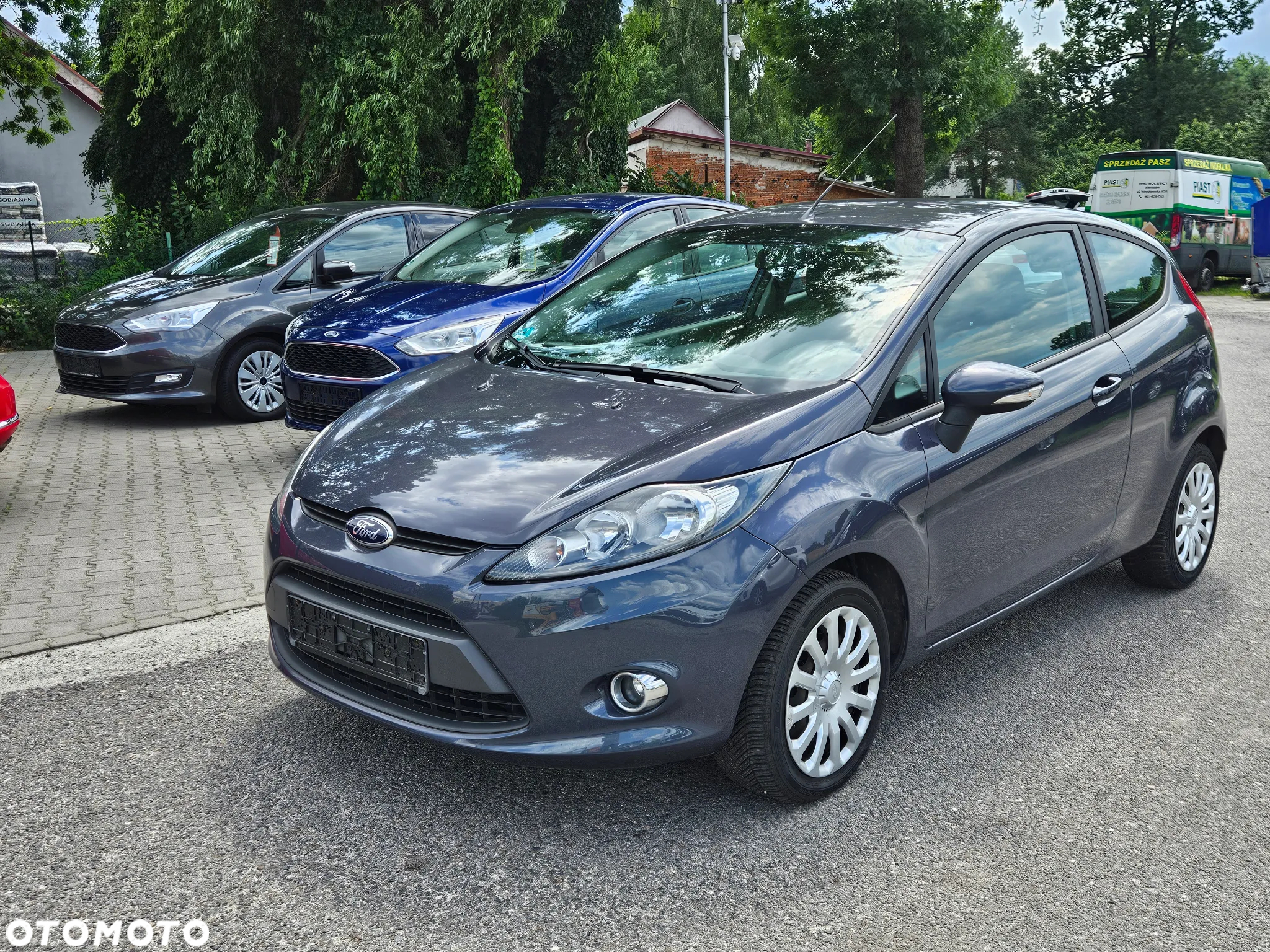 Ford Fiesta 1.25 Ambiente - 24