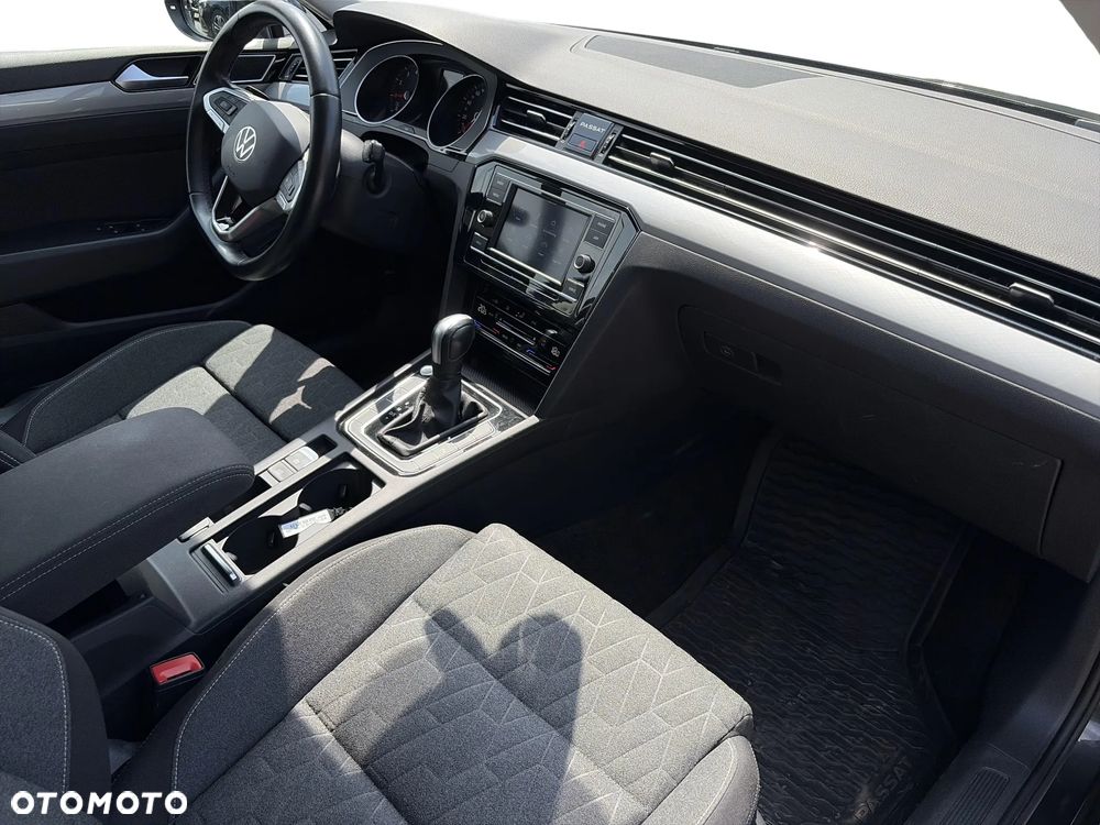Volkswagen Passat 1.5 TSI EVO Business DSG - 25