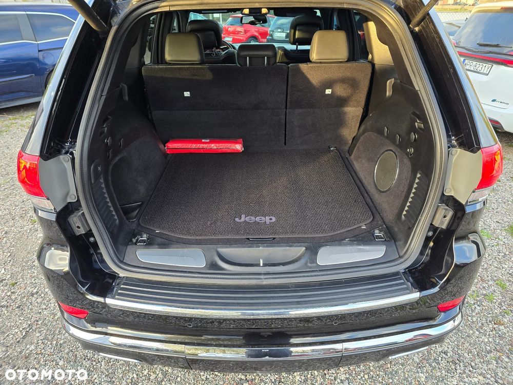 Jeep Grand Cherokee 5.7 V8 HEMI Summit - 41