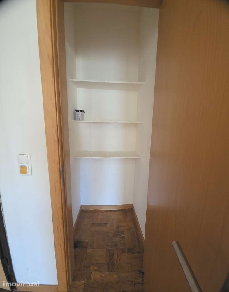 Apartamento T4 em Alverca - Grande imagem: 2/13
