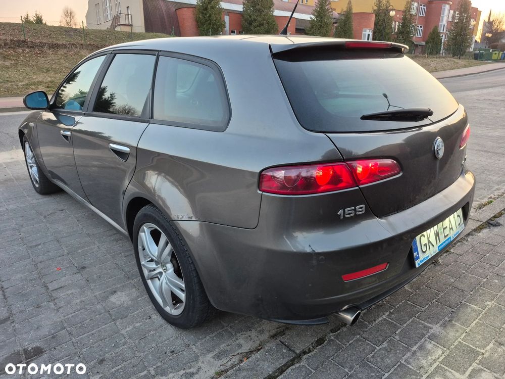 Alfa Romeo 159 - 18