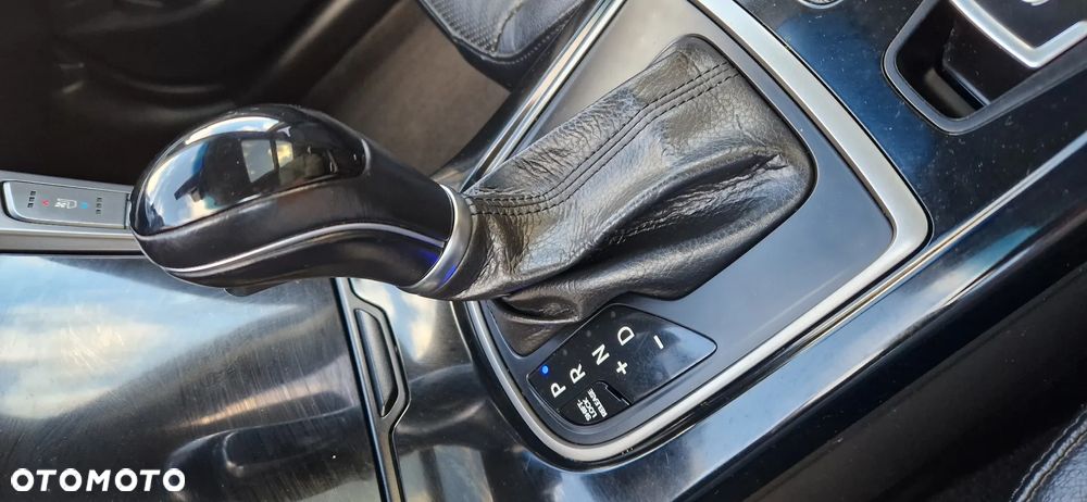 Hyundai i40 Kombi blue 1.7 CRDi DCT Premium - 24