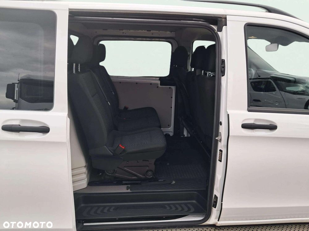 Mercedes-Benz Vito Mixto - 13