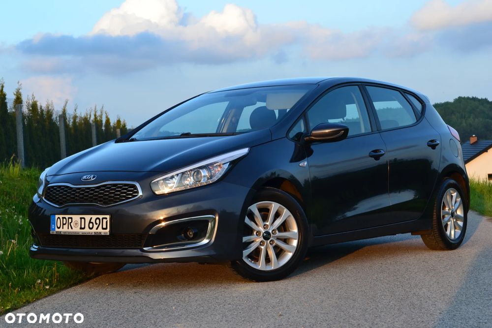 Kia Ceed 1.6 GDI Edition 7 - 11