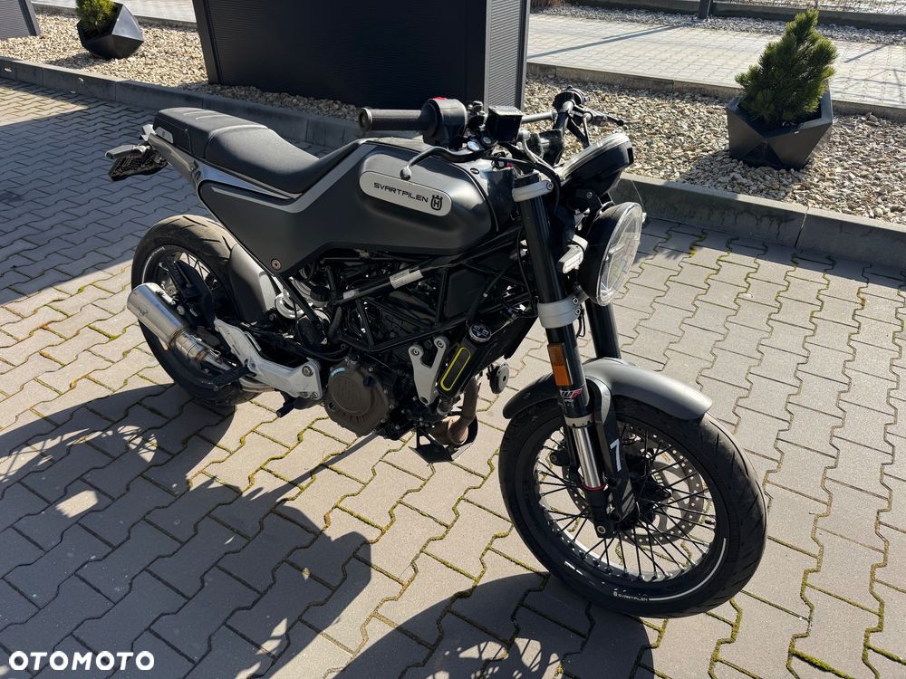 Husqvarna Svartpilen - 10