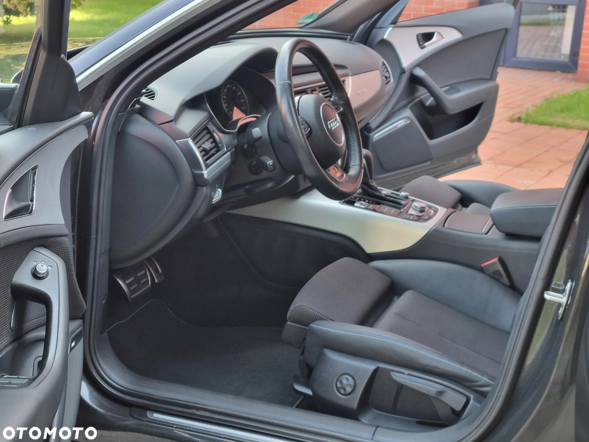 Audi A6 Avant 3.0 TDI quattro S tronic - 31