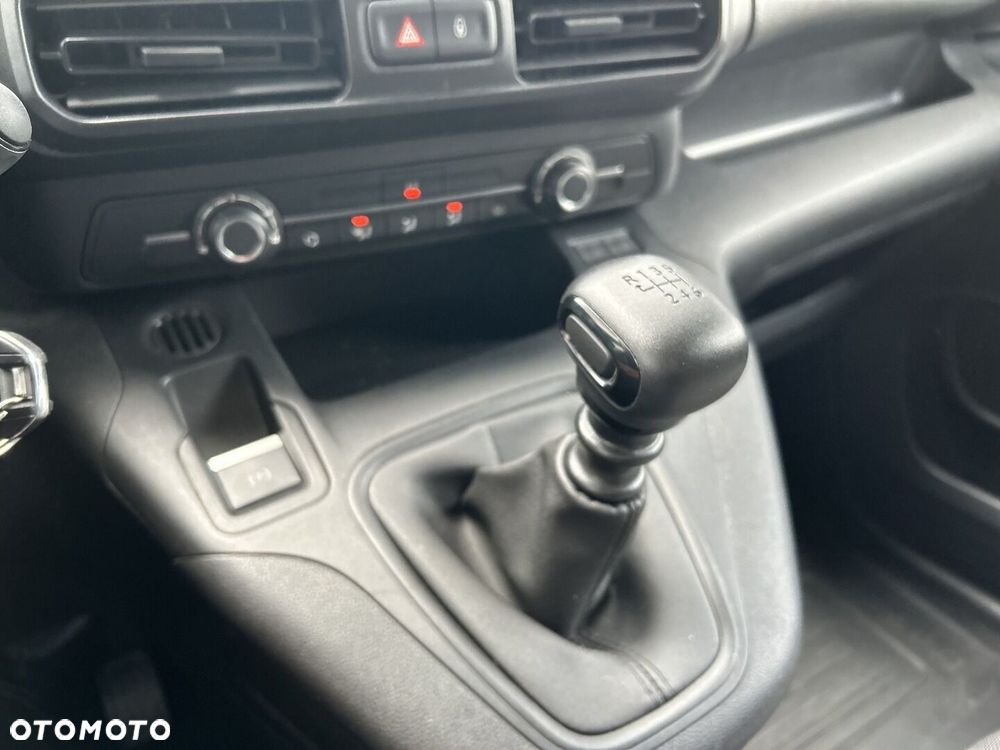 Toyota PROACE CITY - 22
