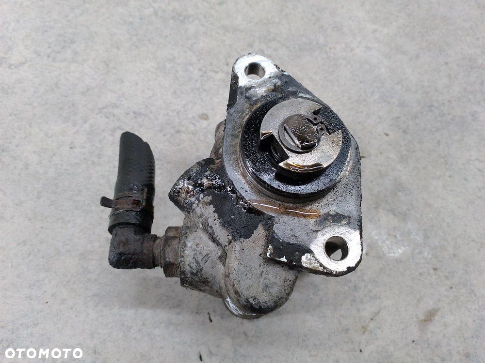 POMPA WSPOMAGANIA RENAULT MASTER II 7683955118 7700300535/E 2.8 DTI - 7