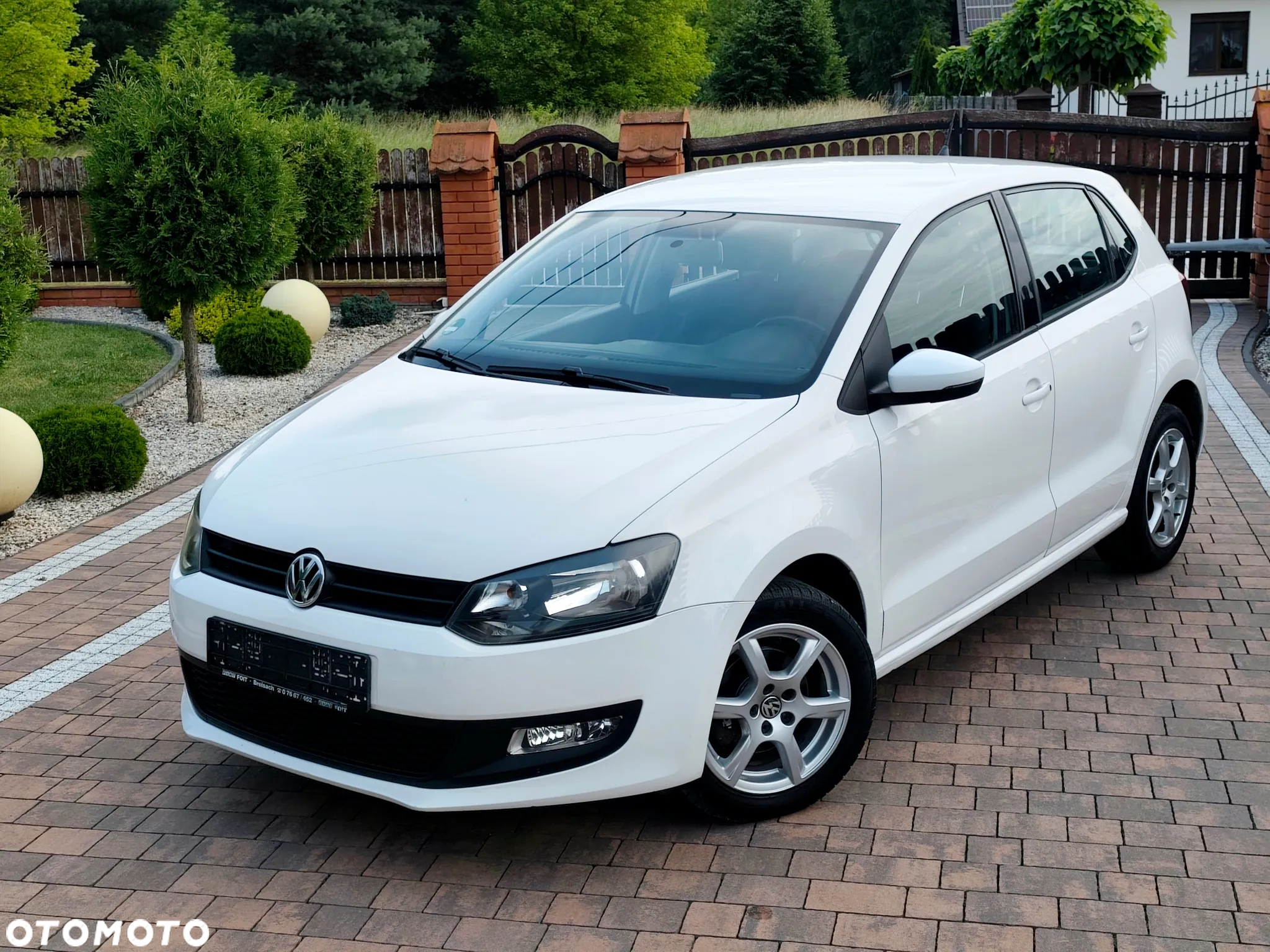 Volkswagen Polo - 4