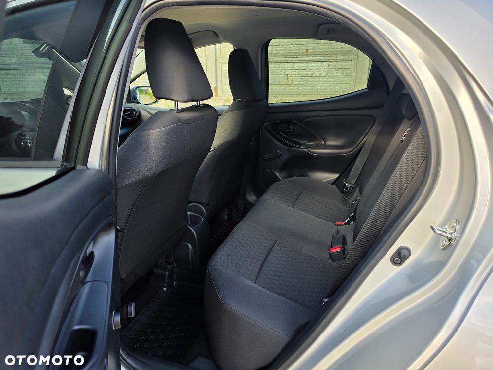 Toyota Yaris 1.5 VVT-i Comfort - 16