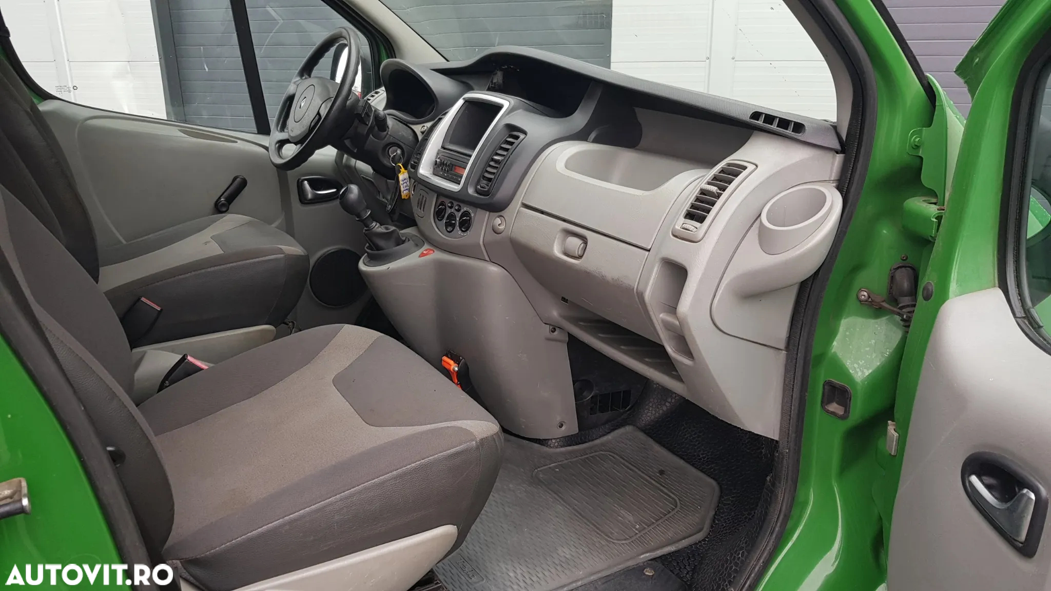 Renault Trafic 115 DCi - 6
