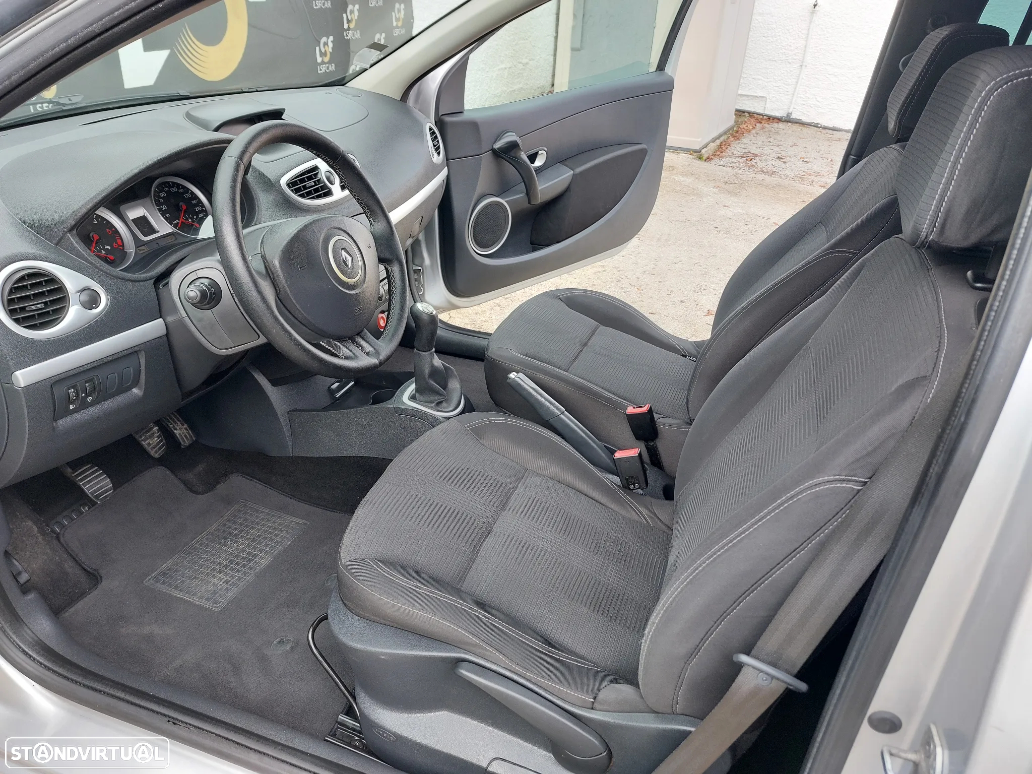 Renault clio 1.5 dci 85cv, a.c, j.l.l, f.n - 9