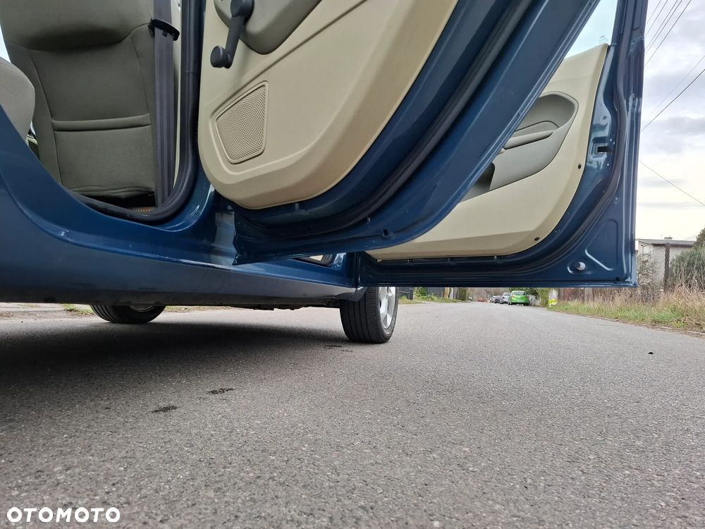 Ford Fiesta 1.25 SYNC Edition - 23