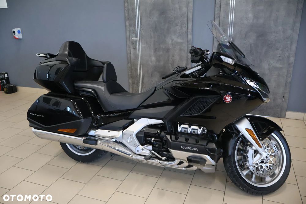Honda GL - 10
