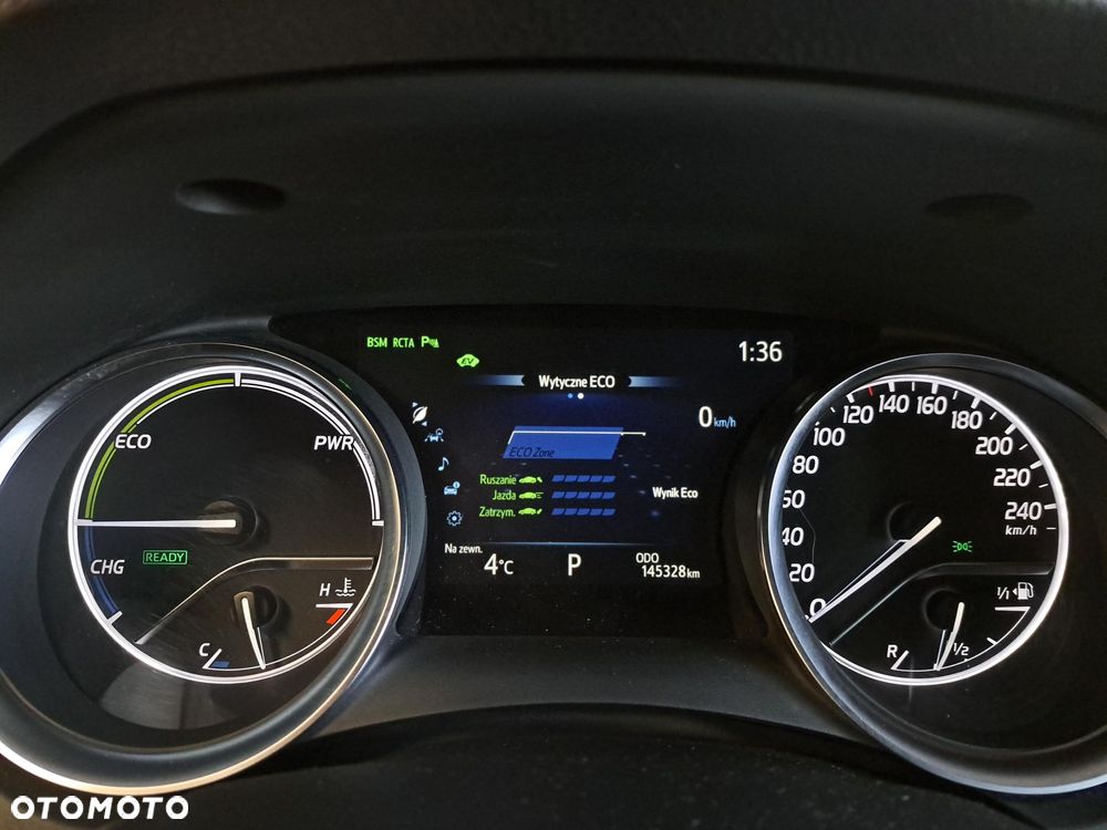 Toyota Camry 2.5 Hybrid Executive CVT - 30