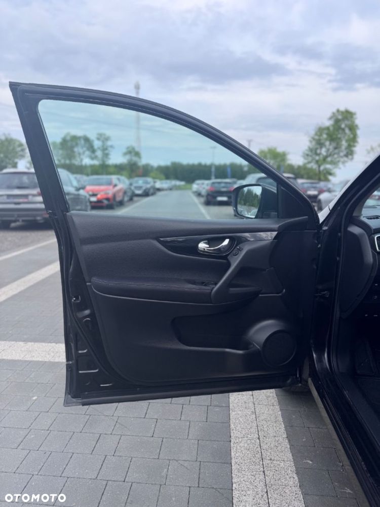 Nissan Qashqai - 17