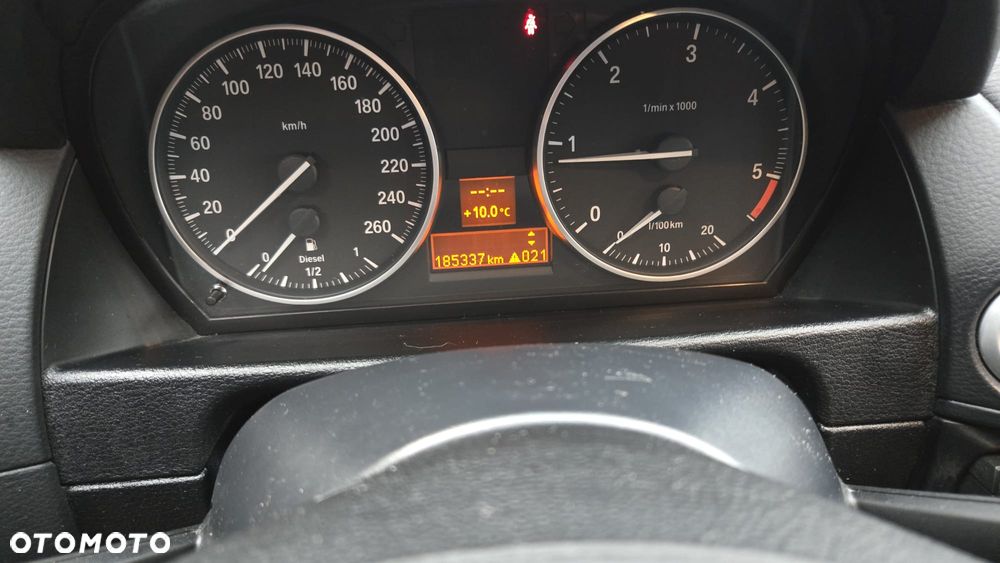 BMW X1 sDrive18d xLine - 26