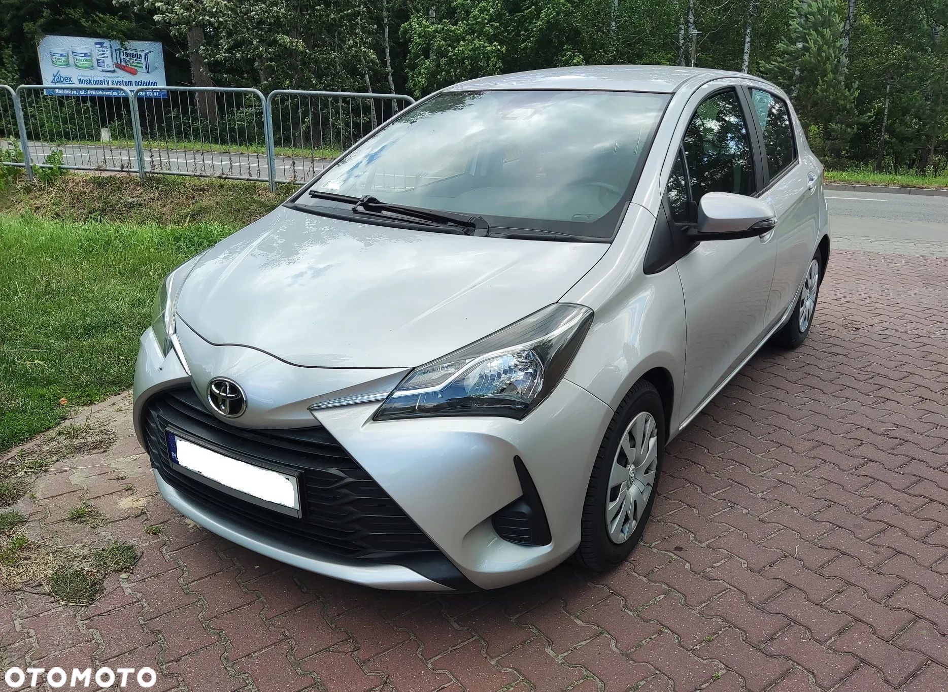 Toyota Yaris 1.0 Active - 1
