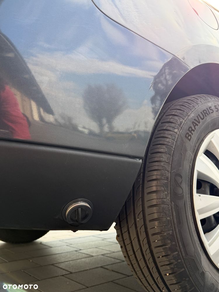 Renault Fluence 1.6 16V Expression - 11