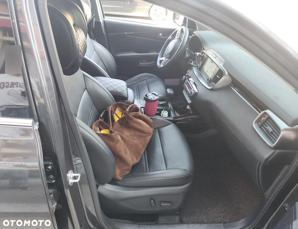 Kia Sorento 2.2 CRDi XL 4WD DCT 7os - 18