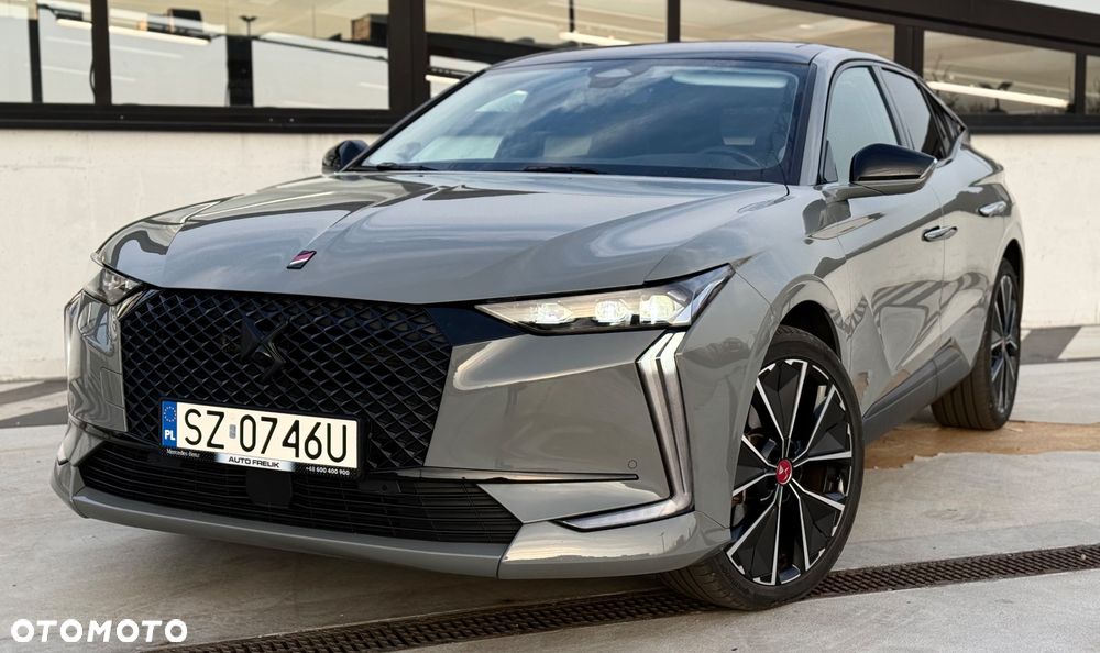 DS Automobiles DS 4 1.6 E-Tense Performance Line + - 3