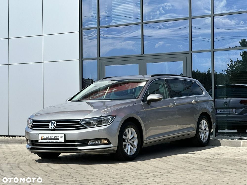 Volkswagen Passat Variant 2.0 TDI (BlueMotion Technology) Comfortline - 4