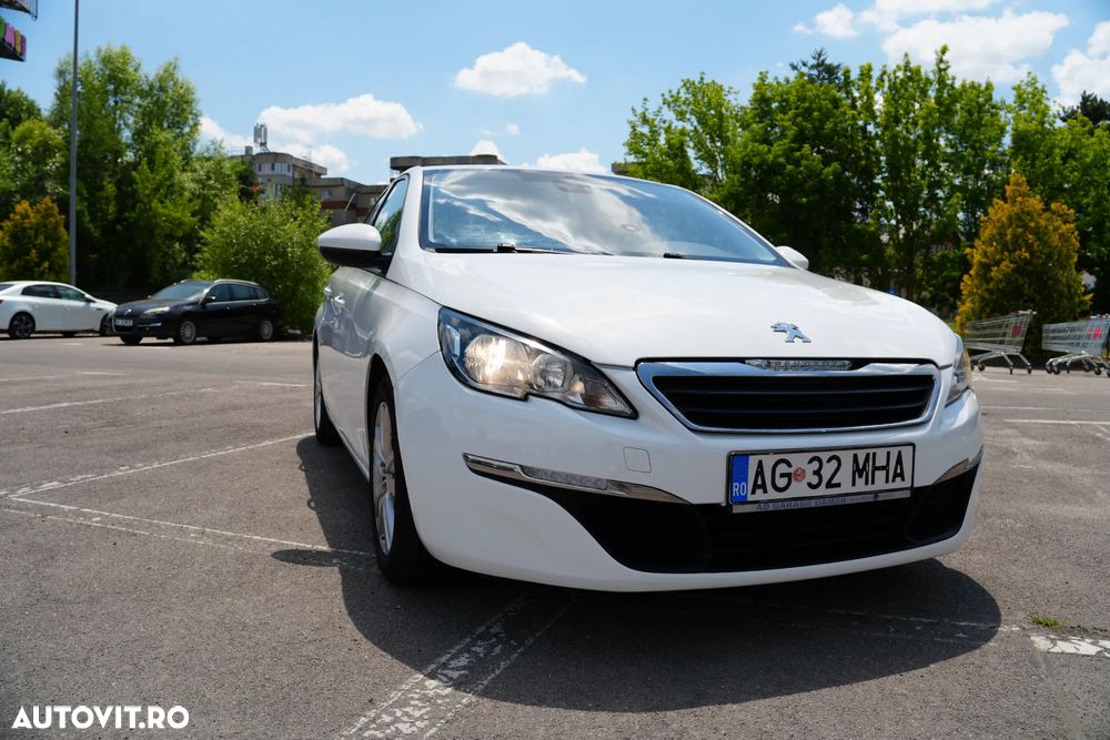 Peugeot 308 1.6 HDI FAP Allure - 8