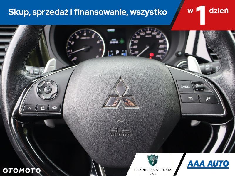 Mitsubishi Outlander - 18